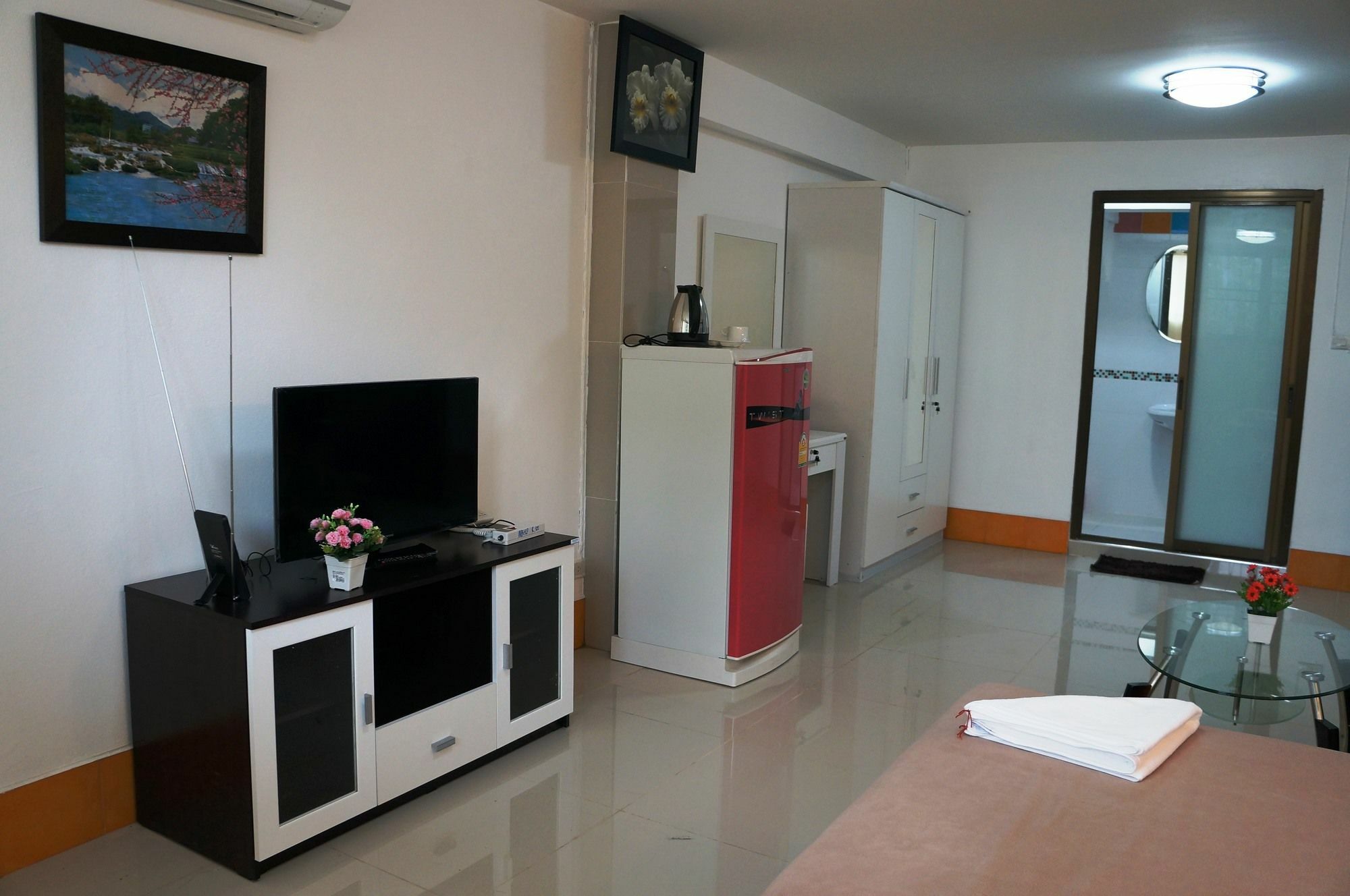 Отель Noble House 2 Chiangmai Чиангмай Экстерьер фото